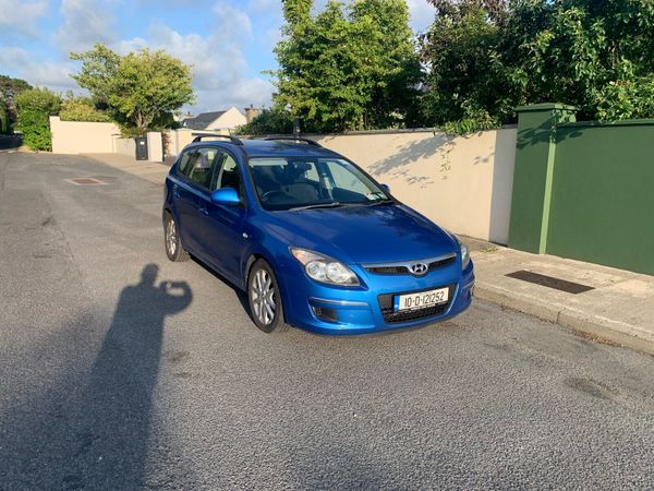Hyundai i30 Estate, Diesel, 2010, Blue