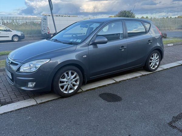 Hyundai i30 Hatchback, Petrol, 2008, Grey