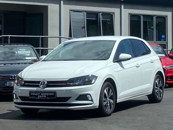 Volkswagen Polo Hatchback, Petrol, 2018, White