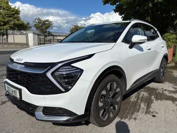 Kia Sportage MPV, Petrol Plug-in Hybrid, 2023, White