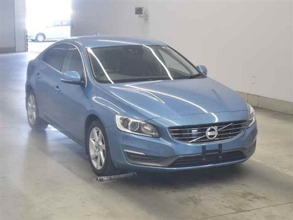 Volvo S60 Saloon, Petrol, 2013, Blue