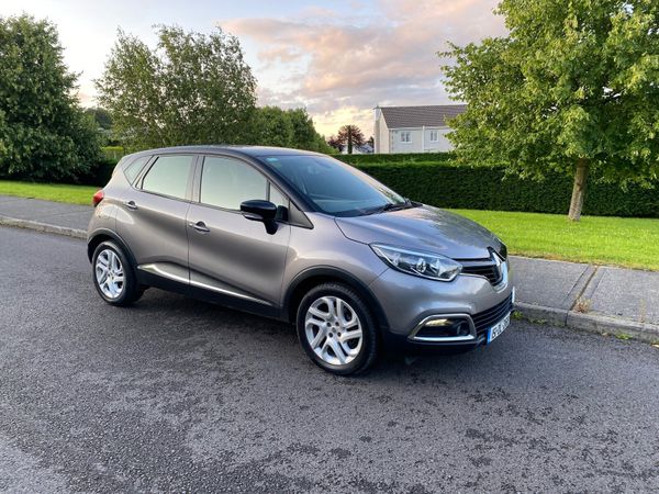 Renault Captur Hatchback, Diesel, 2015, Grey