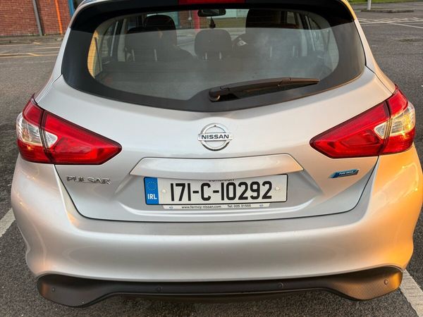 Nissan Pulsar Hatchback, Diesel, 2017, Grey