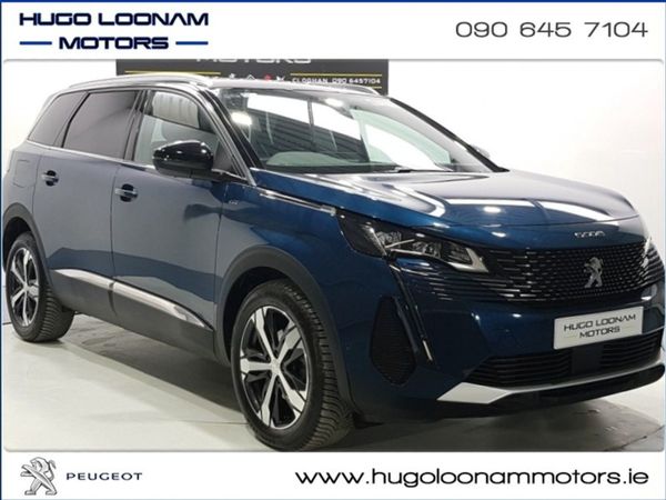 Peugeot 5008 MPV, Diesel, 2024, Blue