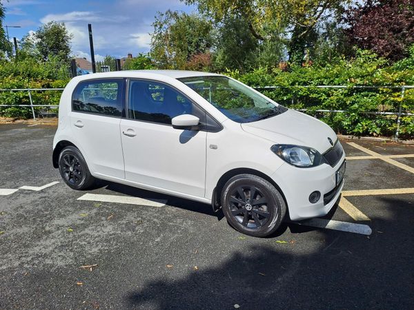 Skoda Citigo Hatchback, Petrol, 2015, White