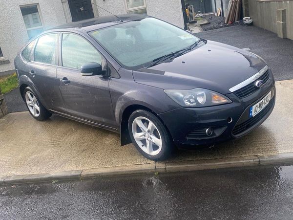 Ford Focus Hatchback, Diesel, 2010, Grey