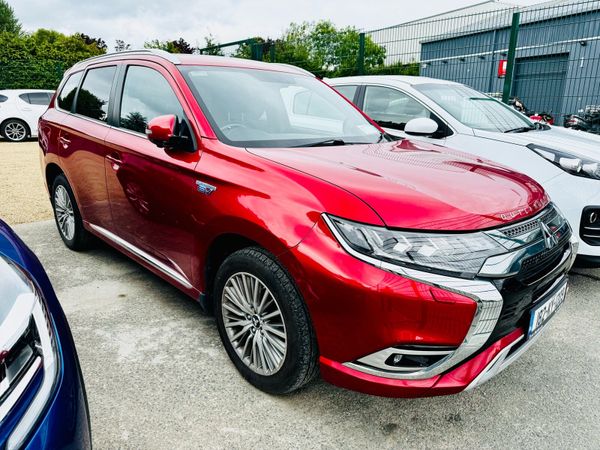 Mitsubishi Outlander SUV, Petrol Plug-in Hybrid, 2018, Red