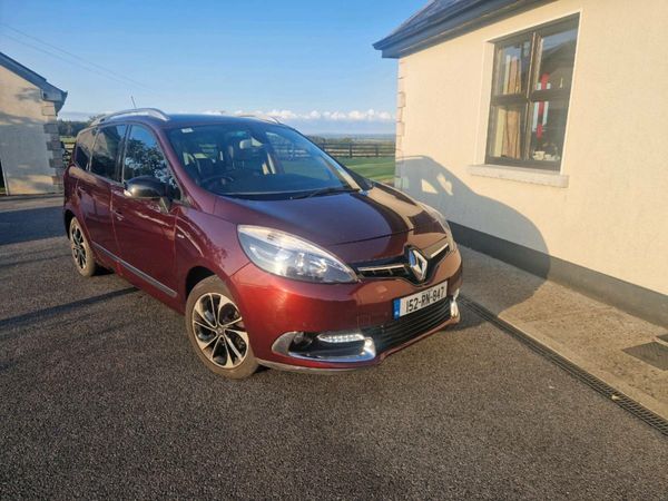 Renault Grand Scenic MPV, Diesel, 2015, Red