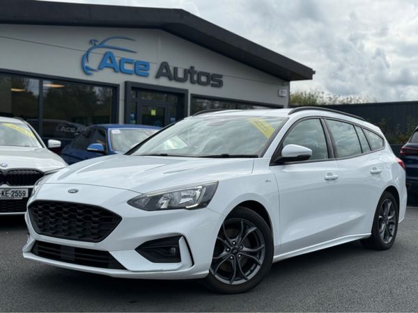 Ford Focus Estate, Petrol, 2019, White
