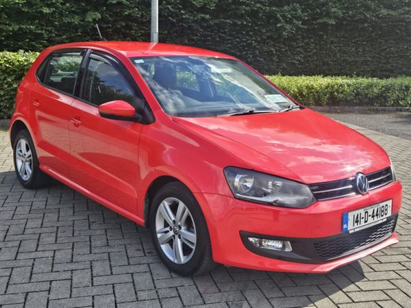 Volkswagen Polo Hatchback, Petrol, 2014, Red