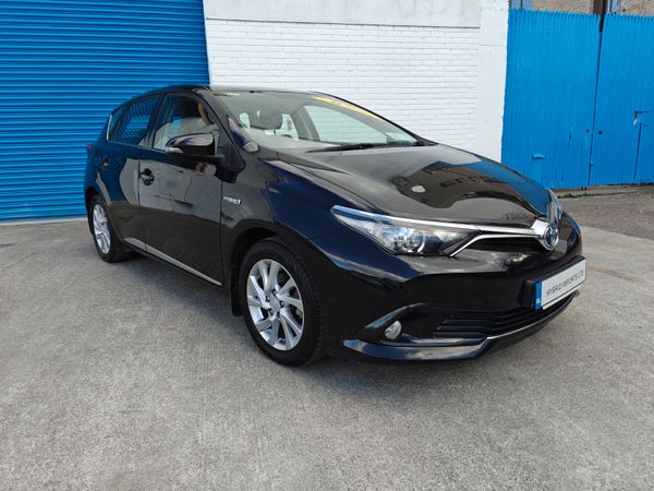 Toyota Auris Hatchback, Petrol Hybrid, 2016, Black