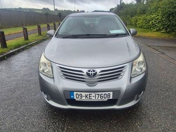 Toyota Avensis Saloon, Diesel, 2009, Grey