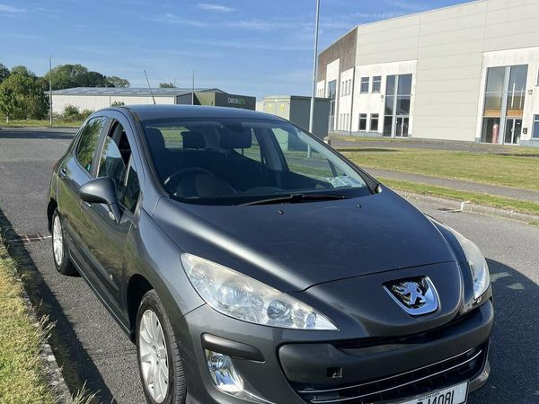 Peugeot 308 Hatchback, Petrol, 2010, Grey