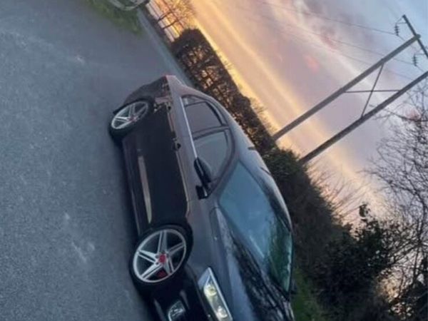 Volkswagen Jetta Saloon, Diesel, 2014, Black