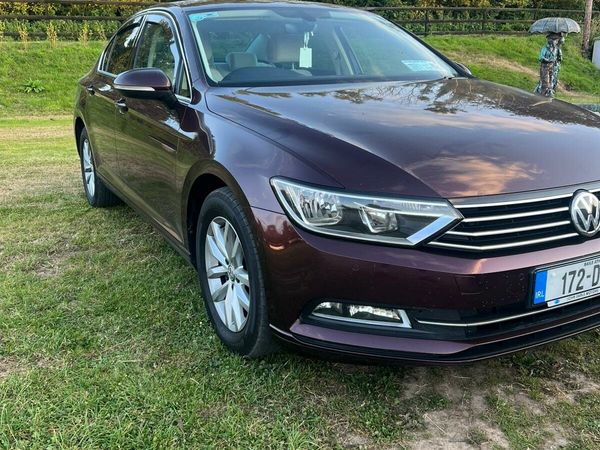Volkswagen Passat Saloon, Diesel, 2017, Red