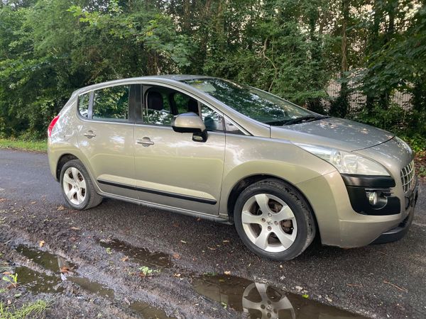 Peugeot 3008 MPV, Diesel, 2010, Grey