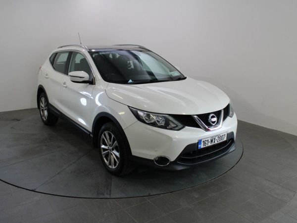 Nissan Qashqai Hatchback, Diesel, 2016, White