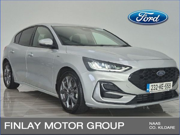 Ford Focus Hatchback, Petrol, 2023, Silver
