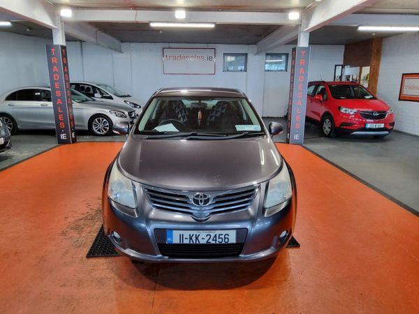 Toyota Avensis Saloon, Diesel, 2011, Grey