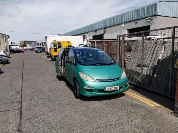 Toyota Previa MPV, Petrol, 2006, Silver
