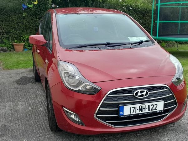 Hyundai ix20 MPV, Petrol, 2017, Red