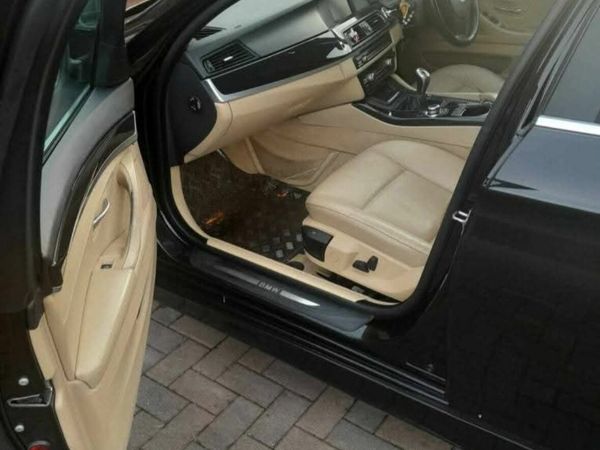 BMW 5-Series Saloon, Diesel, 2011, Black
