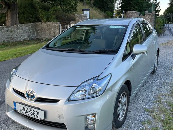 Toyota Prius Hatchback, Petrol Hybrid, 2011, Silver