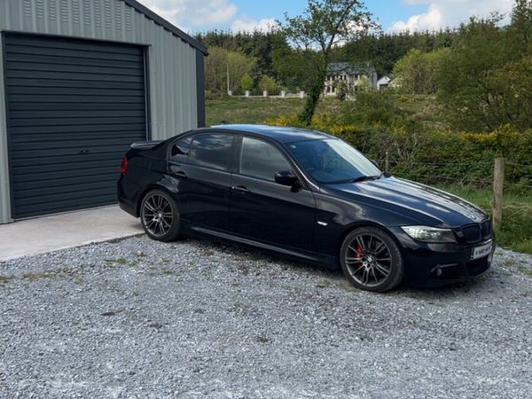 BMW 3-Series Saloon, Diesel, 2011, Black