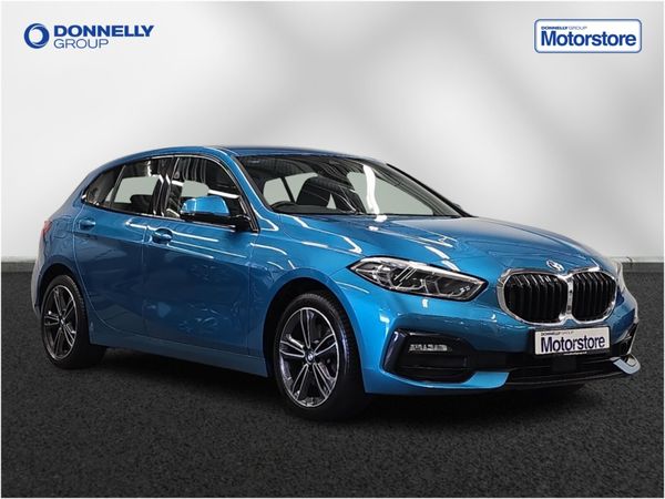 BMW 1-Series Hatchback, Diesel, 2022, Blue