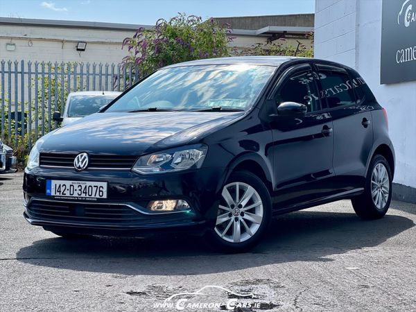 Volkswagen Polo Hatchback, Petrol, 2014, Black