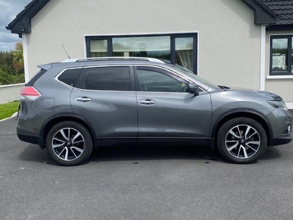 Nissan X-Trail SUV, Diesel, 2016, Grey