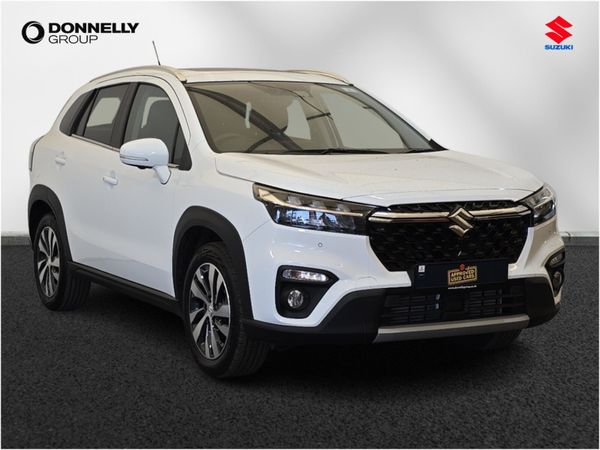 Suzuki S-CROSS Hatchback, Petrol, 2024, White