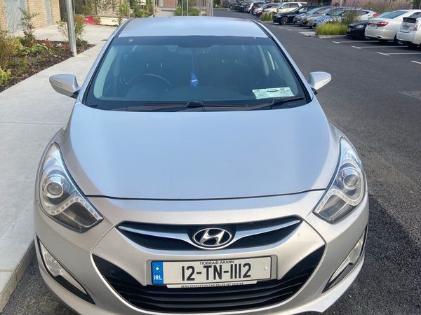 Hyundai i40 Saloon, Diesel, 2012, Silver