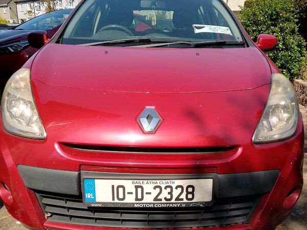 Renault Clio Hatchback, Ethanol Petrol, 2010, Red