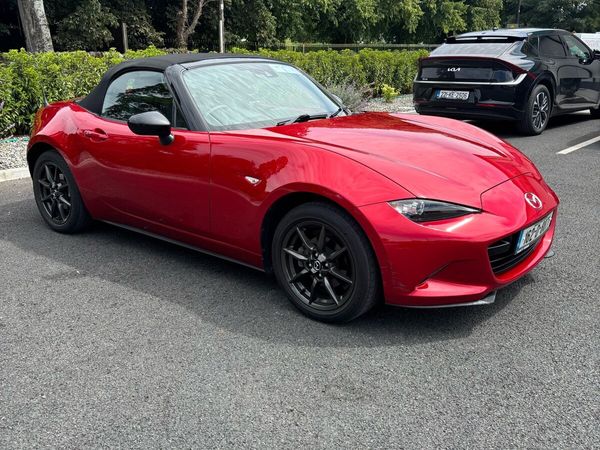 Mazda MX-5 Convertible, Petrol, 2016, Red