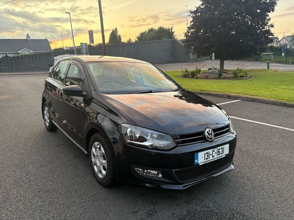 Volkswagen Polo Hatchback, Diesel, 2013, Black