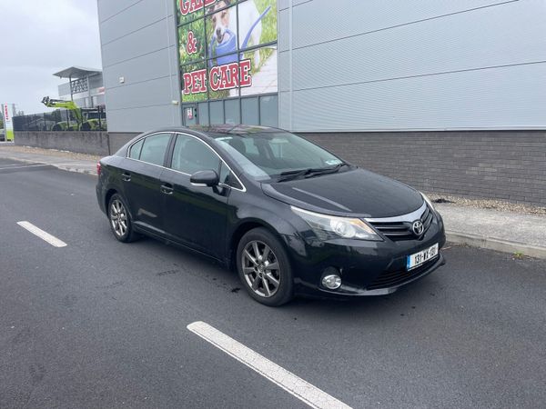 Toyota Avensis Saloon, Diesel, 2013, Black