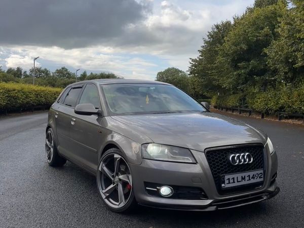 Audi A3 Hatchback, Diesel, 2011, Grey
