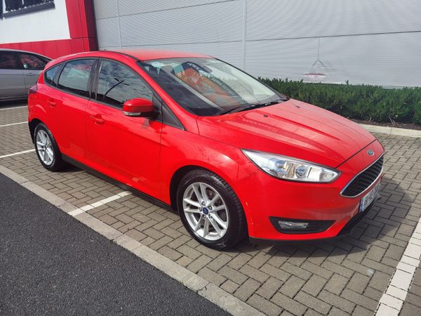 Ford Focus Hatchback, Diesel, 2018, Red