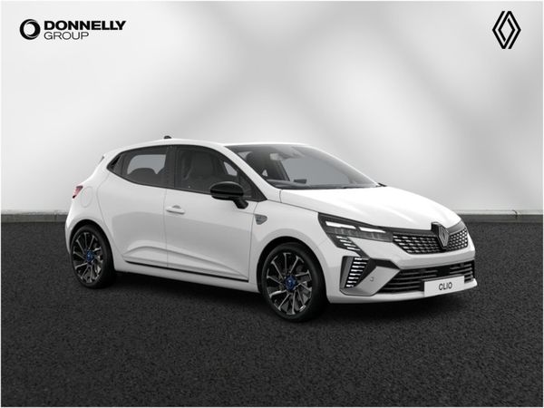 Renault Clio Hatchback, Petrol, 2025, 