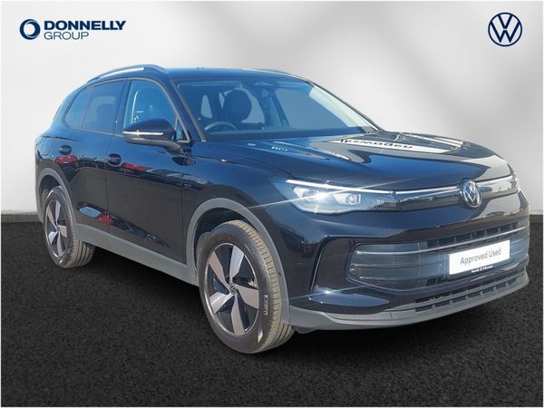 Volkswagen Tiguan Estate, Petrol Hybrid, 2024, Black