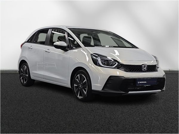 Honda Jazz Hatchback, Petrol Hybrid, 2025, White