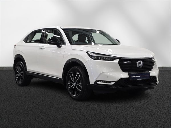 Honda HR-V Hatchback, Petrol Hybrid, 2023, White
