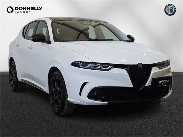 Alfa Romeo Tonale Hatchback, Petrol, 2025, White