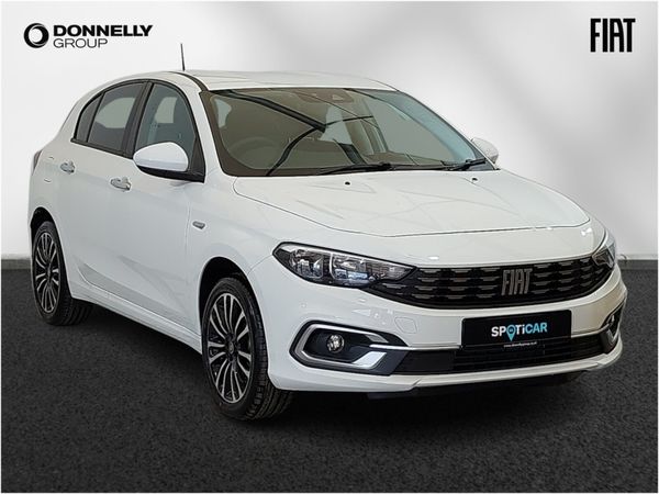 Fiat Tipo Hatchback, Petrol, 2023, White