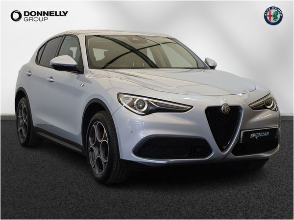 Alfa Romeo Stelvio Estate, Petrol, 2021, White