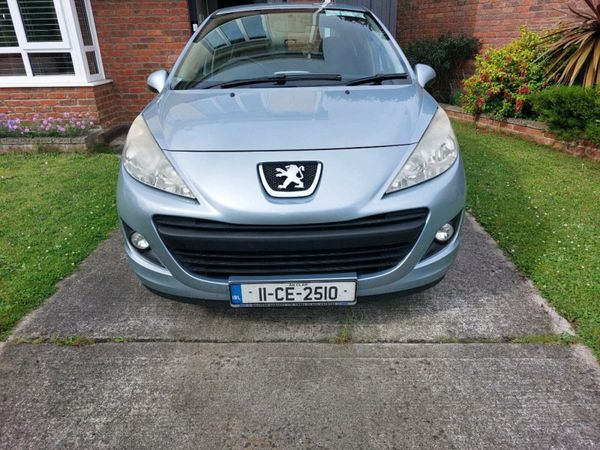 Peugeot 207 Hatchback, Diesel, 2011, Blue