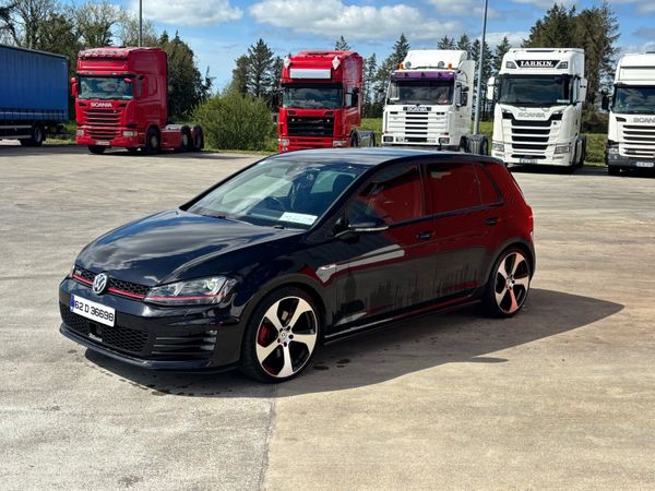 Volkswagen Golf Hatchback, Petrol, 2016, Black