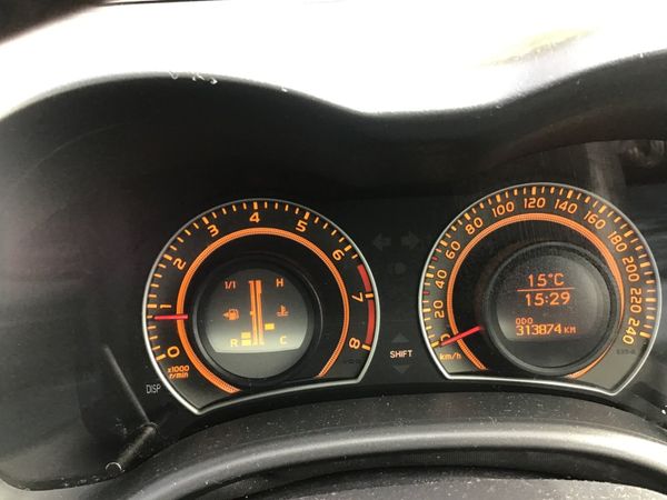 Toyota Corolla Saloon, Petrol, 2007, Silver
