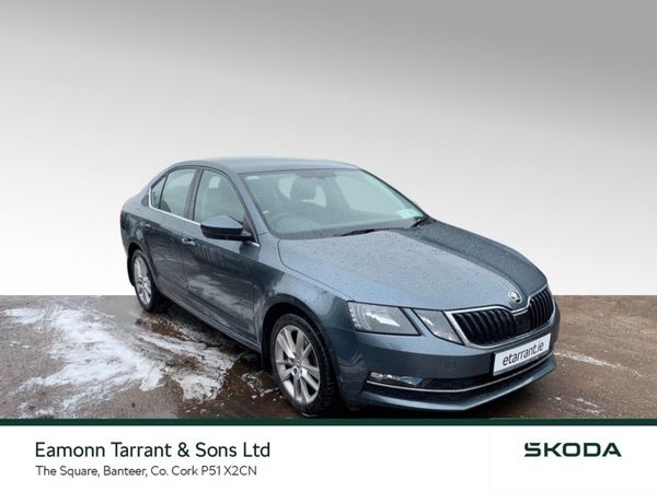 Skoda Octavia Saloon, Petrol, 2019, Grey